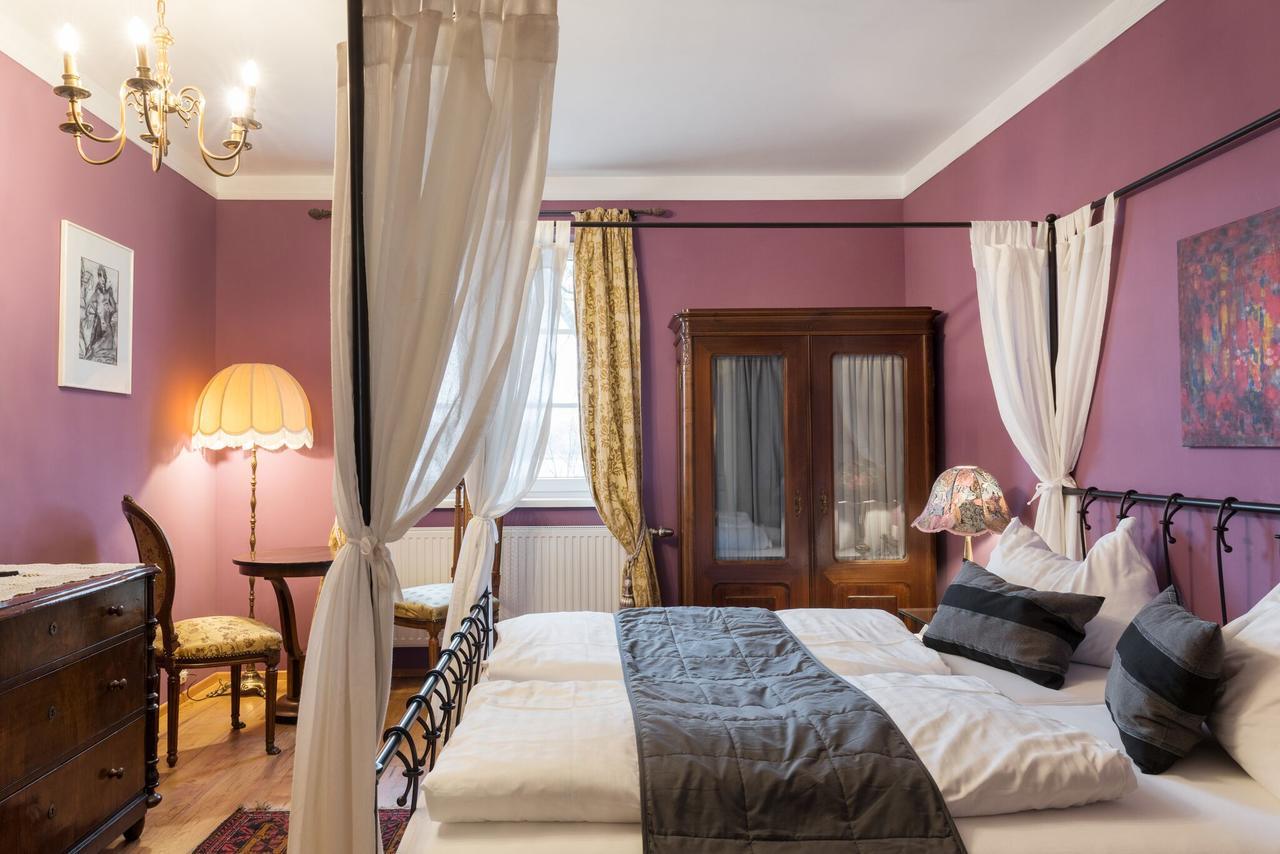 Hotel Nibelungenhof Tulln An Der Donau ภายนอก รูปภาพ