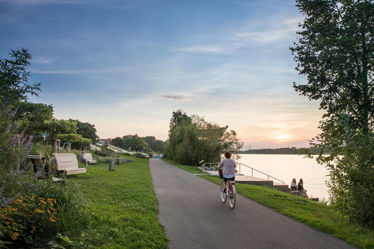 Hotel Nibelungenhof Tulln An Der Donau ภายนอก รูปภาพ