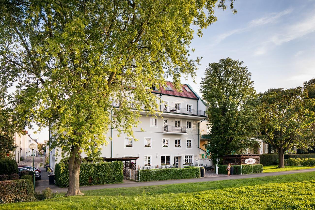 Hotel Nibelungenhof Tulln An Der Donau ภายนอก รูปภาพ