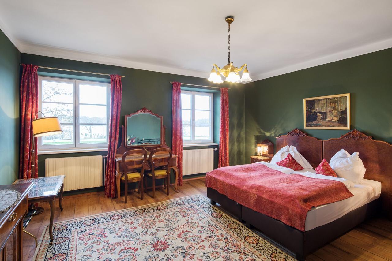 Hotel Nibelungenhof Tulln An Der Donau ภายนอก รูปภาพ